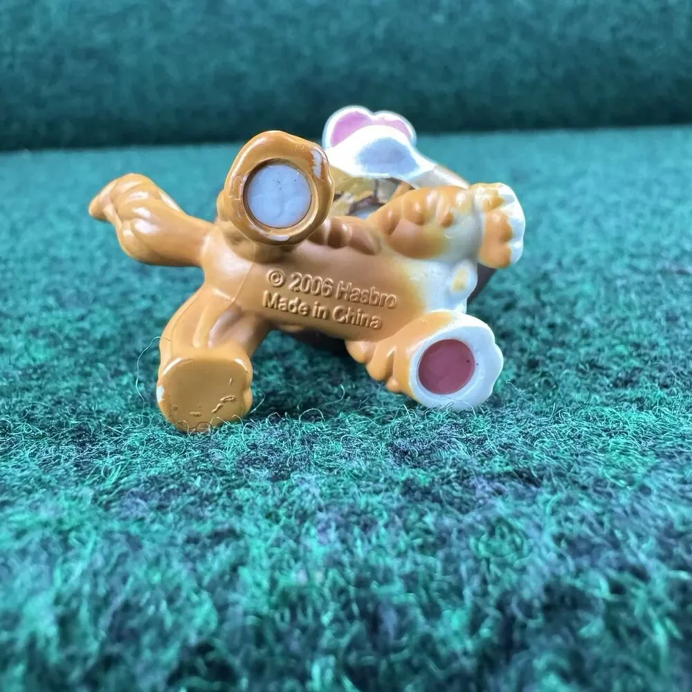 LPS HASBRO Littlest Pet Shop Collie Paw Up Open Mouth #237 (AUTHENTIC LPS) 2006